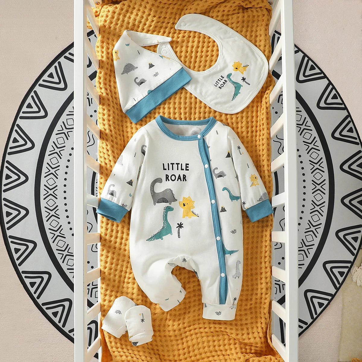 4PCS Baby unisex Long Sleeve Round Neck Animal Print With Button Casual  Jumpsuit +Bib+Hat+Gloves