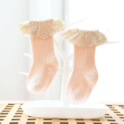 Lawadka Newborn Baby Girl Socks Lace Baby Knee Socks Anti Slip Cotton Socks for Girls Princess Long Autumn Winter Stockings 0-3T