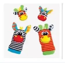 4Pcs Baby Rattles Toys Animal Socks Wrist Strap +Rattle Baby Foot Socks Bug Wrist Strap Toddler Socks Pacifier Toys  0-12 Months