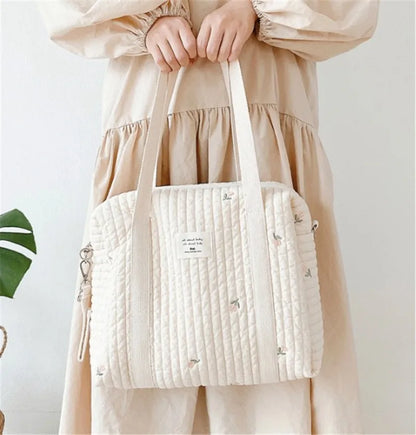 fashion Mommy Bag Baby Diaper Bag Portable Shoulder Bag Embroidery Quilted Stroller Nappy Bag Diaper Storage Large Handbags