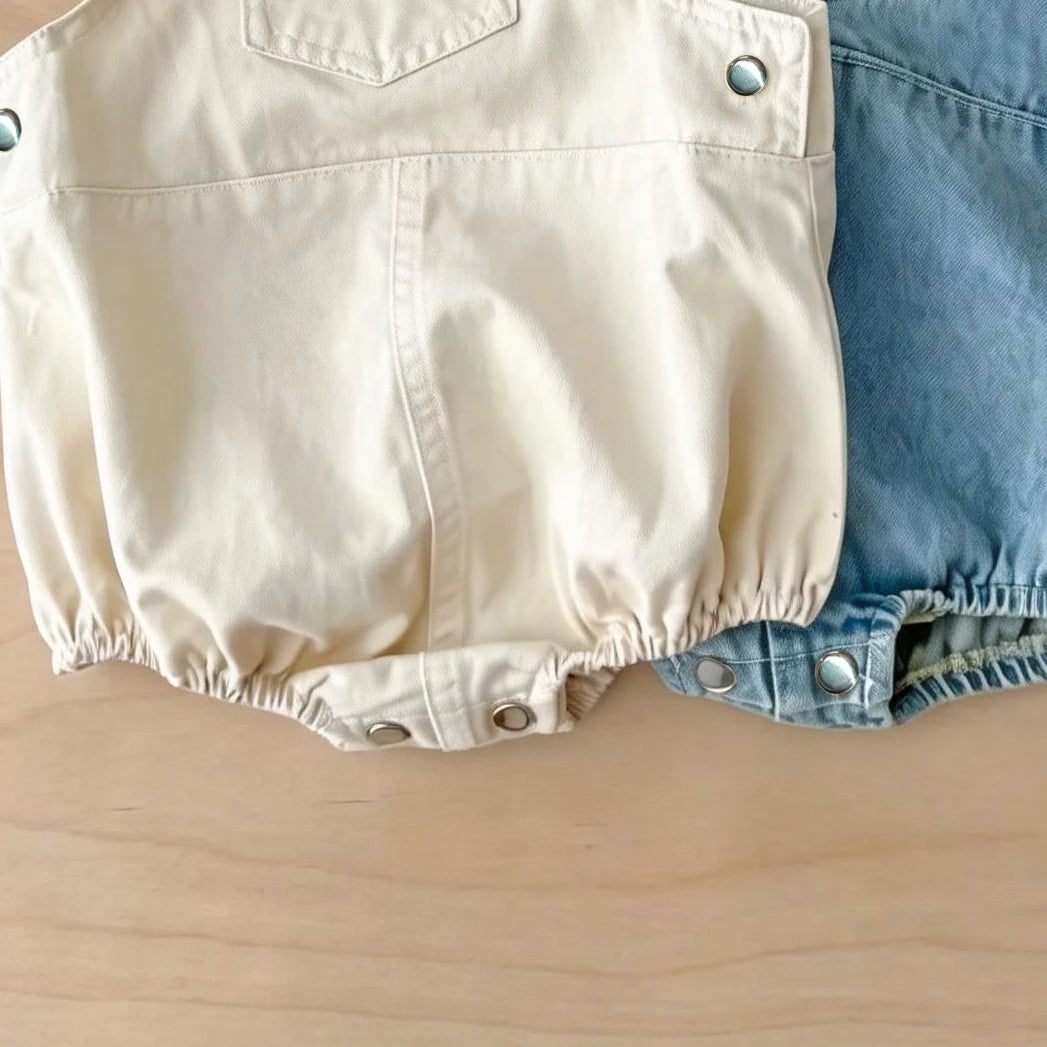 Spring and summer Korean style baby cute pocket denim overalls for boys and girls, fashionable triangle nappy cover