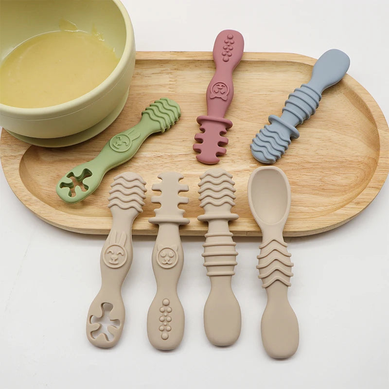 4pcs silicone baby food spoon, training spoon for babies over 6 months old, easy-to-grip tableware, Christmas gift