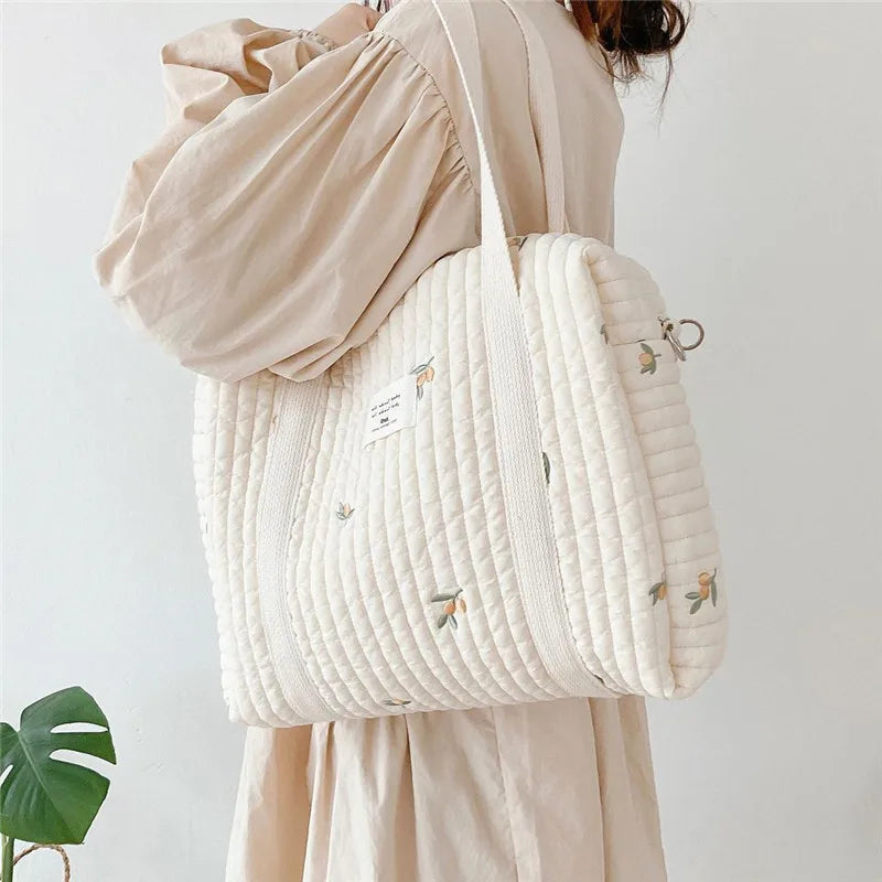 fashion Mommy Bag Baby Diaper Bag Portable Shoulder Bag Embroidery Quilted Stroller Nappy Bag Diaper Storage Large Handbags