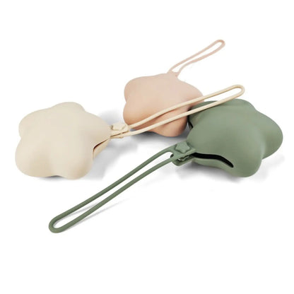 Baby Pacifier Box Portable Stroller Hanging Strap Teether Anti-Drop Star Silicone Soother Storage Box
